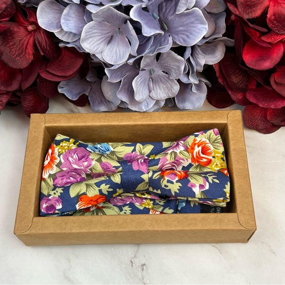 Blue Floral Butterfly Bow Tie and Pocket Square - Picture 15 of 16